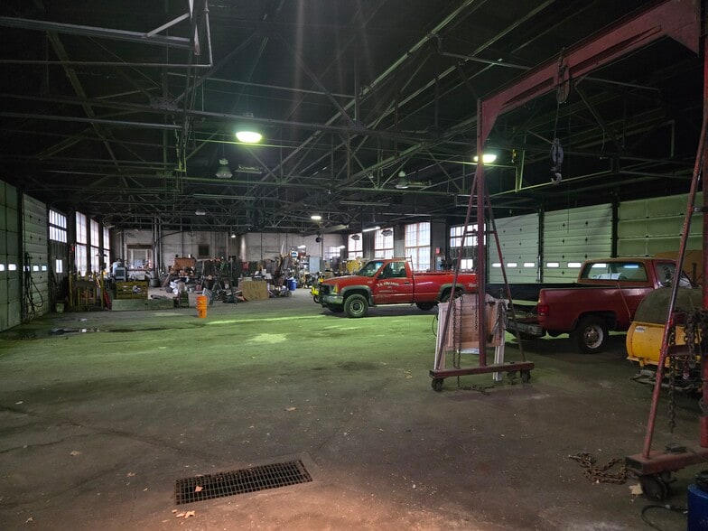 More Photos Of 404 Monroeville Rd, Monroeville Industrial For Sale
