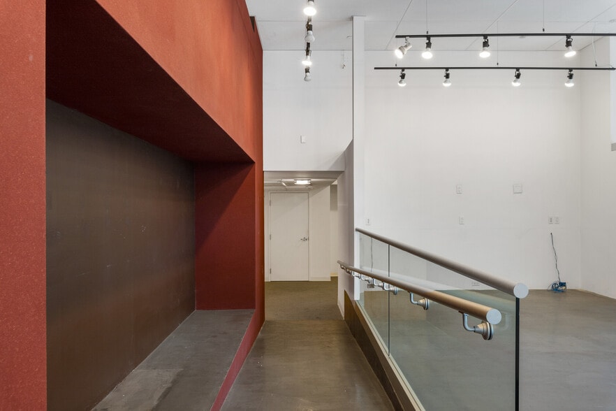 More Photos Of 243 Brannan St, San Francisco Storefront Retail Office For Sale