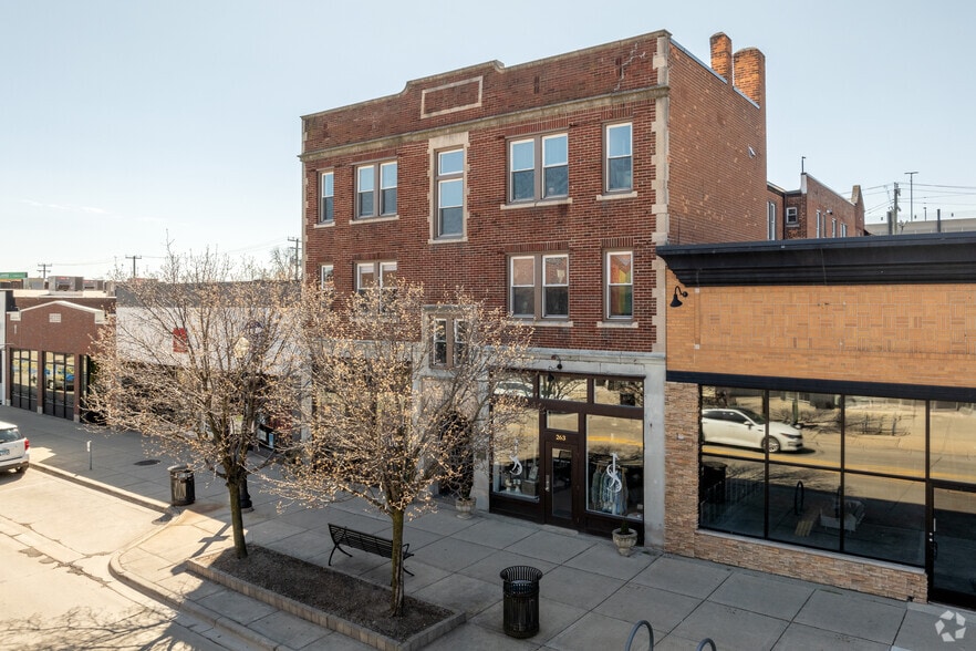 More Photos Of 259-263 W 9 Mile Rd, Ferndale Apartments For Sale