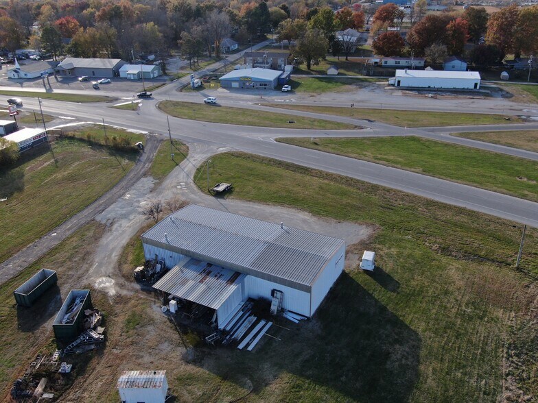 More Photos Of 6590 S Hwy 69, Miami Industrial For Sale