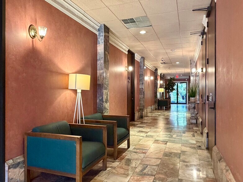 More Photos Of 13409 NW Military Hwy, Shavano Park Office For Lease