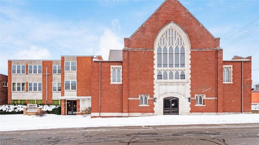 Primary Photo Of 130 N 7th St, Cambridge Religious Facility For Sale