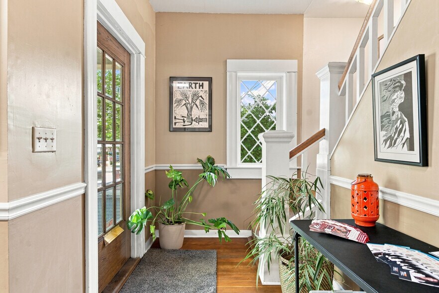 More Photos Of 1361 Esplanade Rd, Chico Office For Sale