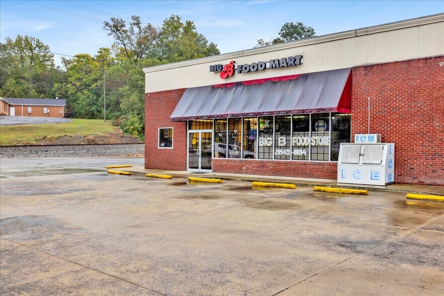 More Photos Of 4012 24th St N, Birmingham General Retail For Lease