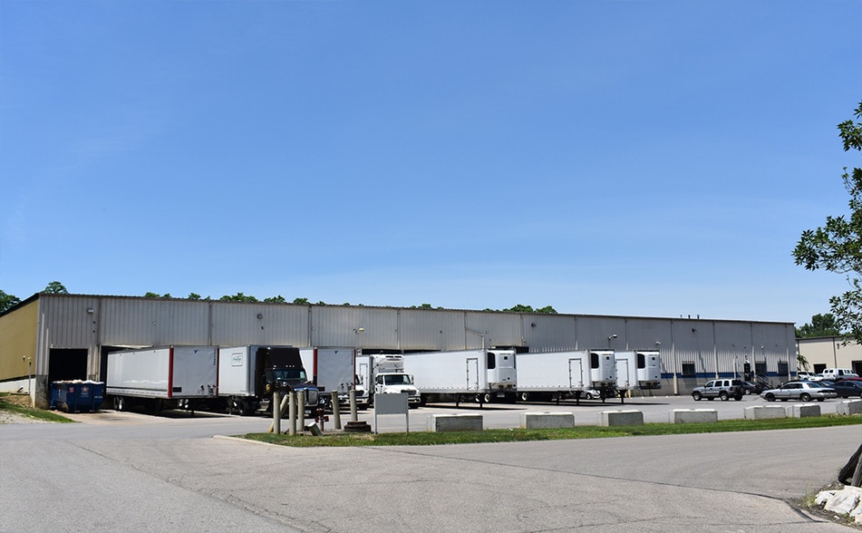 More Photos Of 2100 Mcgaw Rd, Columbus Warehouse For Lease