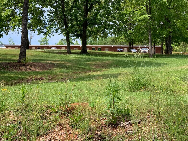 More Photos Of 1900 Old Shocco Rd, Talladega Apartments For Sale