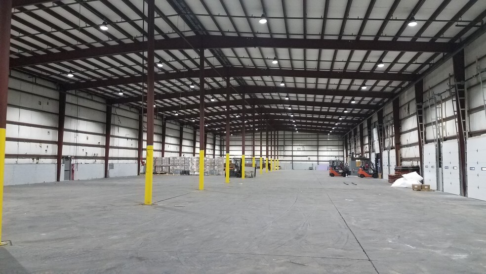 More Photos Of 280 Grand St, Hamburg Warehouse For Sale