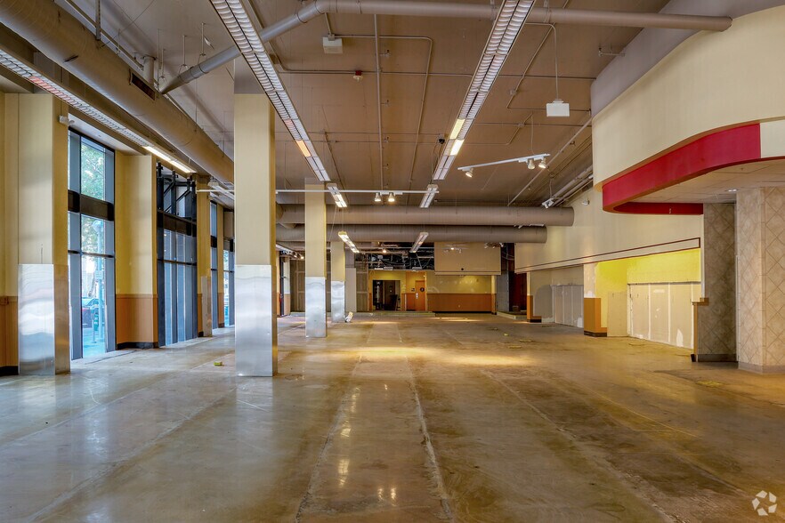 More Photos Of 100 S 2nd St, San Jose Supermarket For Lease