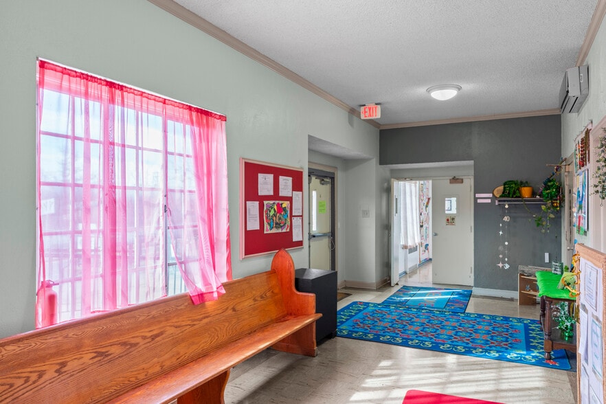 More Photos Of 4347 Arlington Blvd, Arlington Religious Facility For Sale