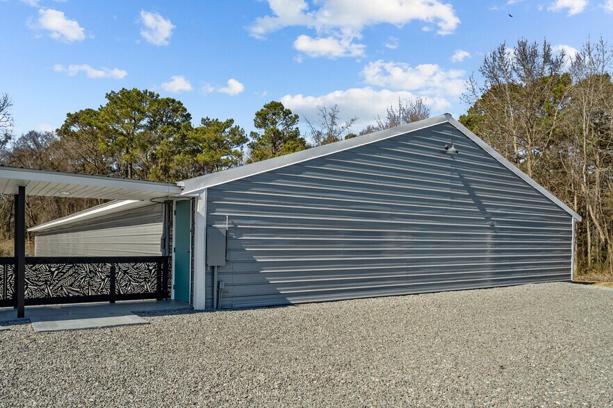 More Photos Of 9572 Hwy 41 W, Pink Hill Land For Sale