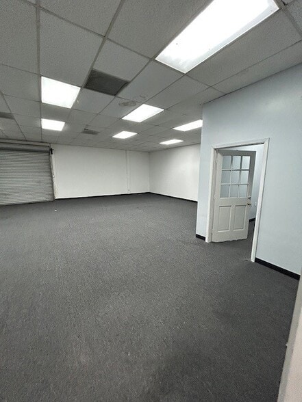 More Photos Of 9941-9949 Harwin Dr, Houston Unknown For Lease