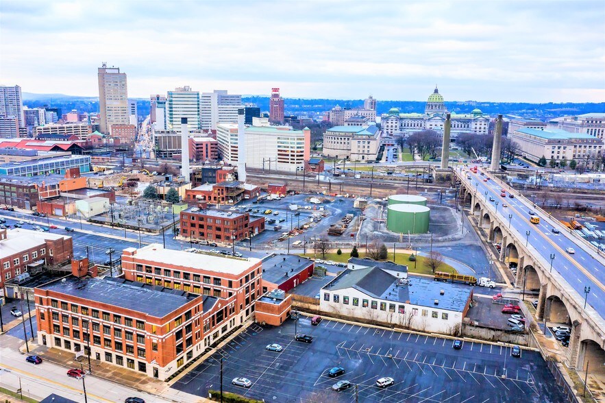 More Photos Of 100 N Cameron St, Harrisburg Office For Lease