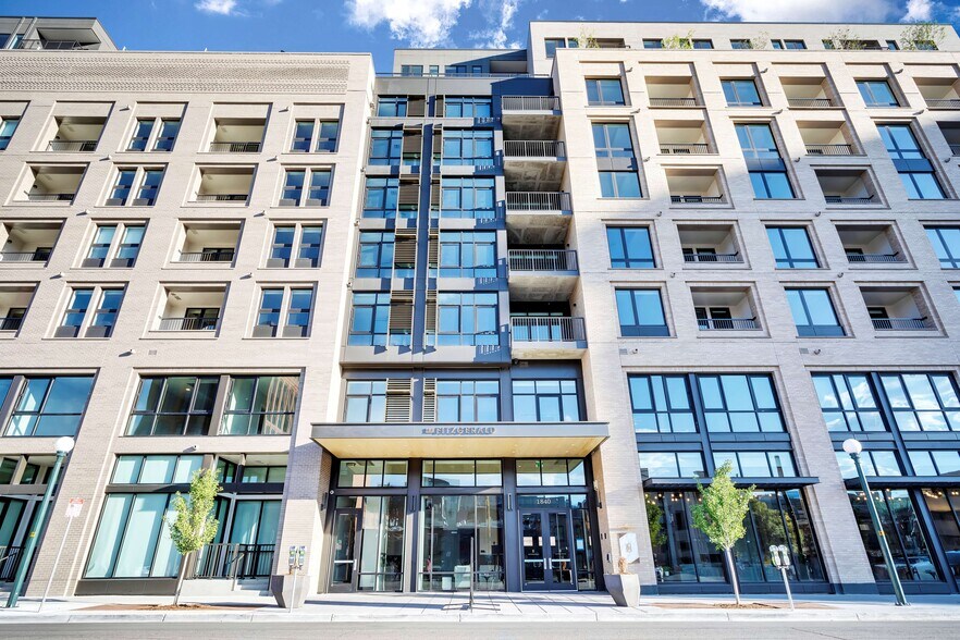 More Photos Of 1840 Market St, Denver Apartments For Lease