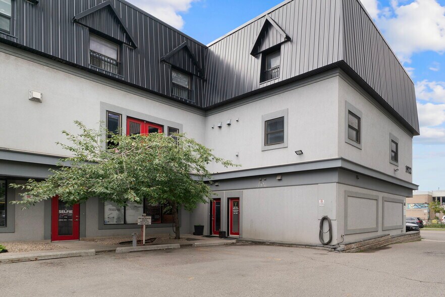 More Photos Of 1922 9th Ave SE, Calgary Storefront Retail Residential For Sale