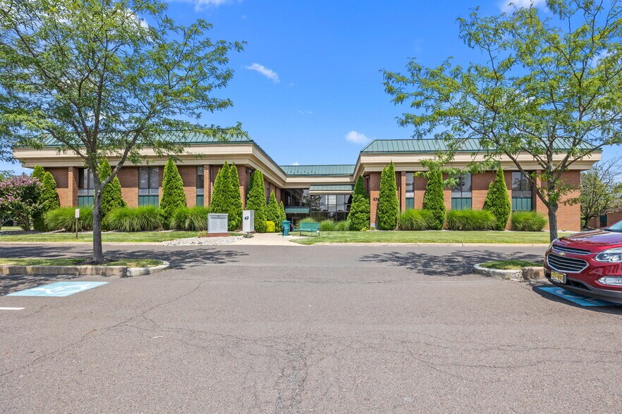 Primary Photo Of 638 Newtown Yardley Rd, Newtown Office For Lease