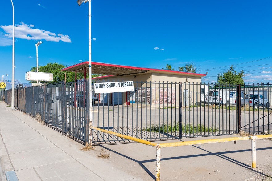 More Photos Of 855 W Pichacho Ave, Las Cruces Storefront Retail Office For Sale