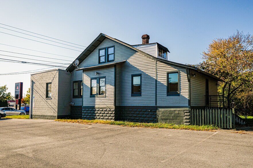 More Photos Of 3040 Leonardtown Rd, Waldorf Freestanding For Sale