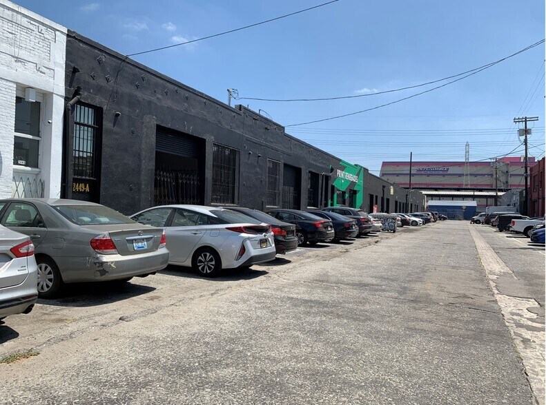 Primary Photo Of 2473 Hunter St, Los Angeles Warehouse For Lease