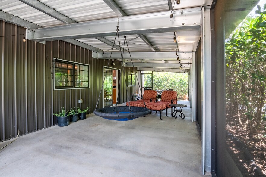 More Photos Of 1301 Ivy Way, Naples Land For Sale
