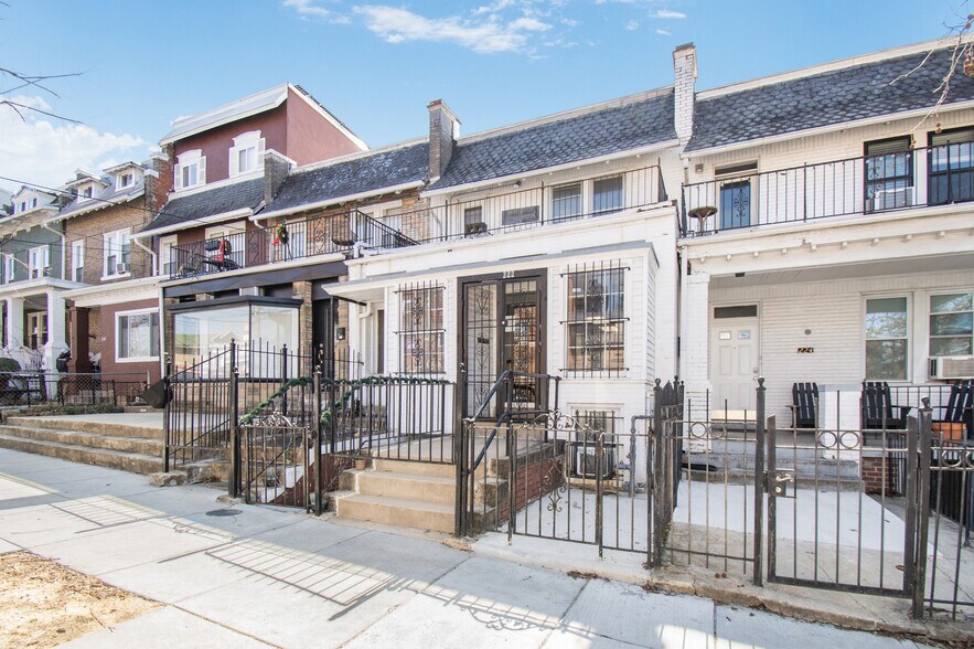More Photos Of 222 Upshur St NW, Washington General Retail For Sale