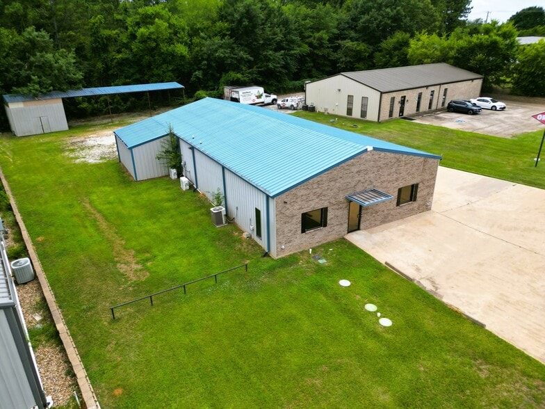 Primary Photo Of 10291 Robinson Dr, Tyler Industrial For Lease