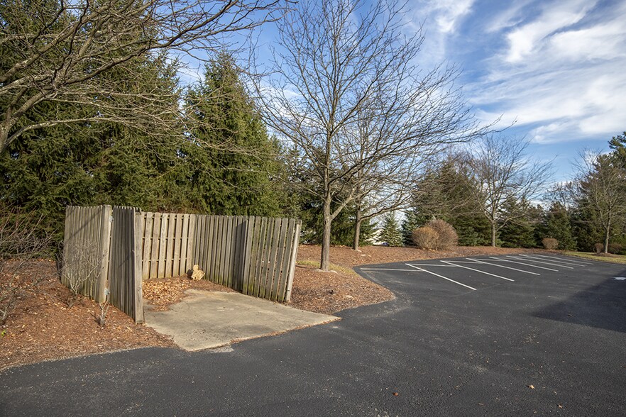 More Photos Of 86 Coraopolis Rd, Coraopolis Medical For Sale