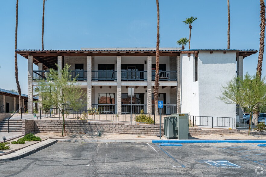 More Photos Of 2825 E Tahquitz Canyon Way, Palm Springs Medical For Sale