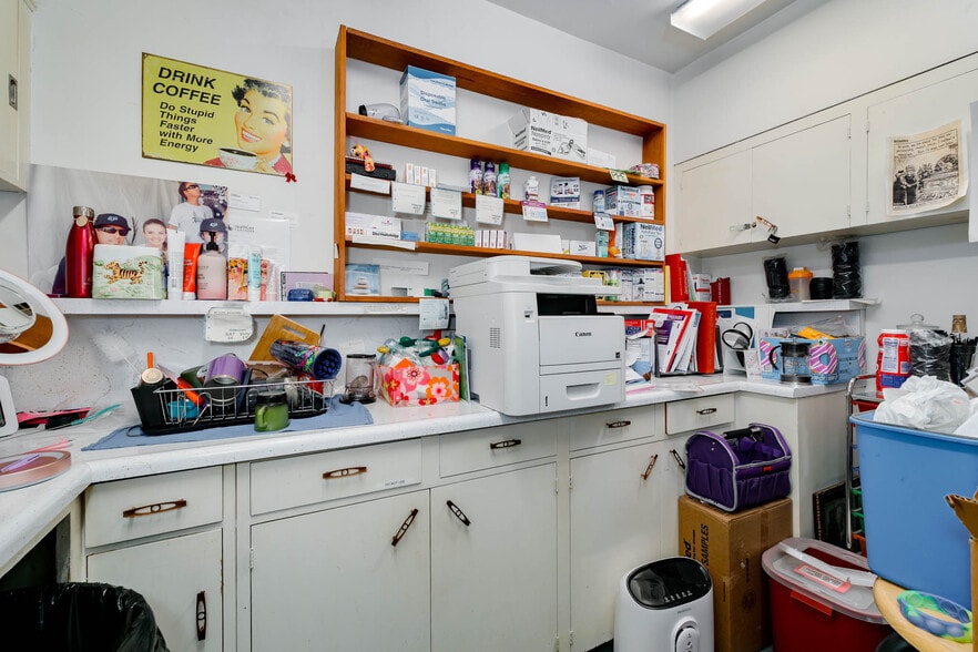 More Photos Of 95 W Sierra Madre Blvd, Sierra Madre Medical For Sale