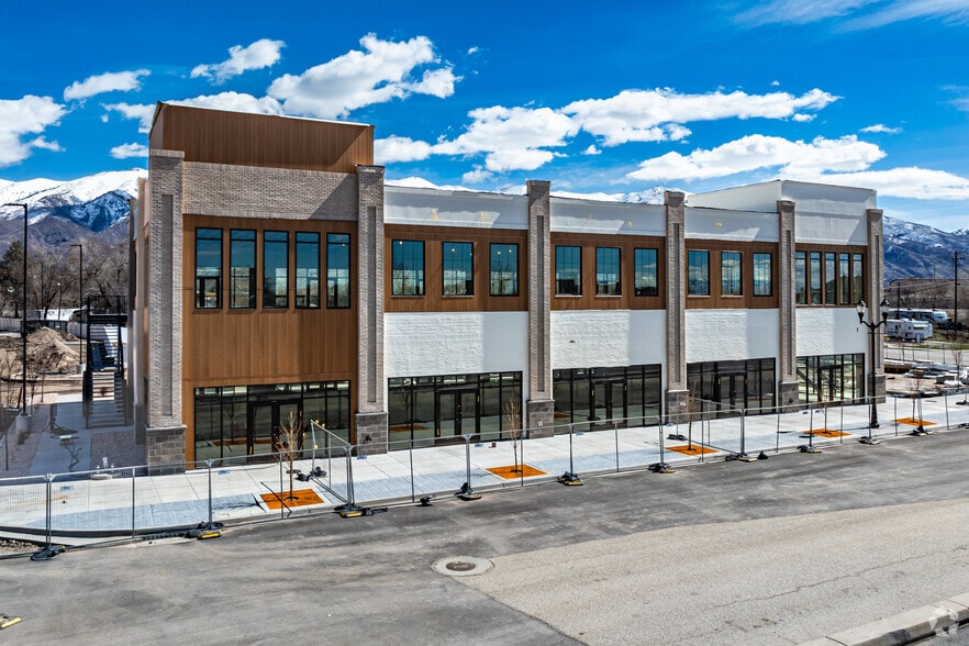 Primary Photo Of 156 Main (South Building) St, Layton Storefront Retail Office For Lease