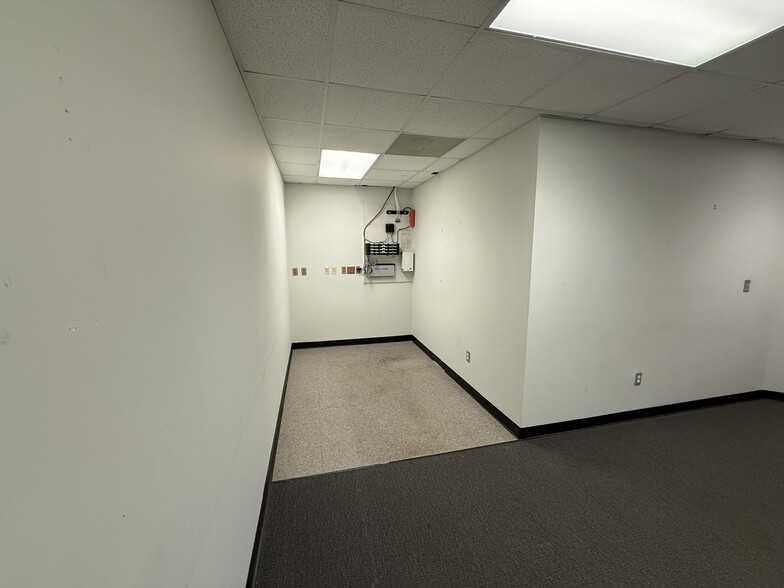 More Photos Of 852 Gold Hill Rd, Fort Mill Office For Sale