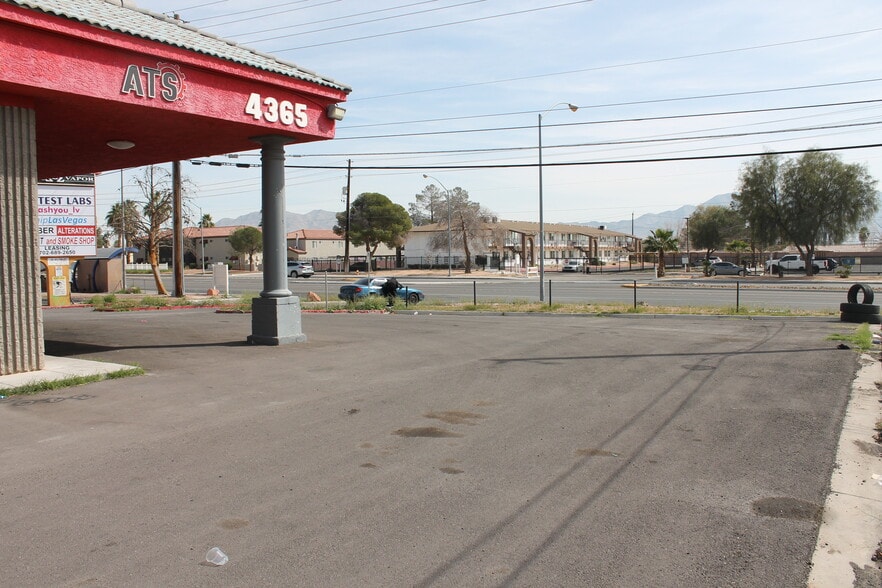 More Photos Of 4365 N Las Vegas Blvd, Las Vegas Freestanding For Lease