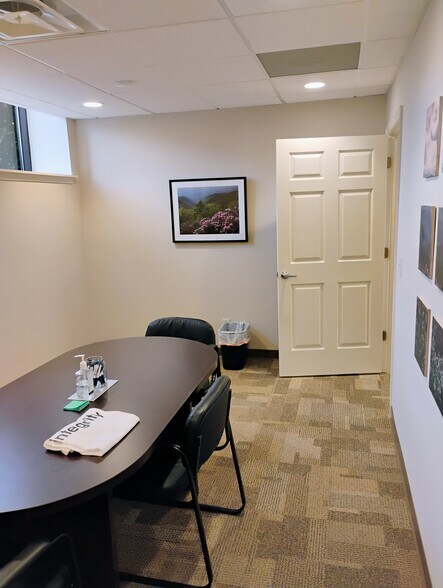 More Photos Of 205 S Liberty St, Harrisonburg General Retail For Lease