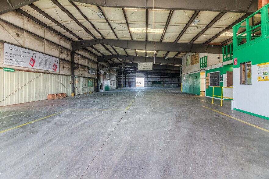 More Photos Of 31 Precision Ln, Malaga Manufacturing For Sale