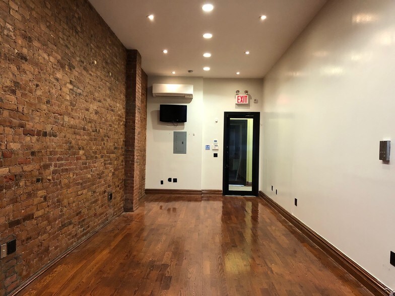 More Photos Of 895 Fulton St, Brooklyn Coworking Space