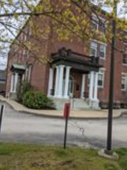 More Photos Of 46 S Main St, Concord Office For Sale