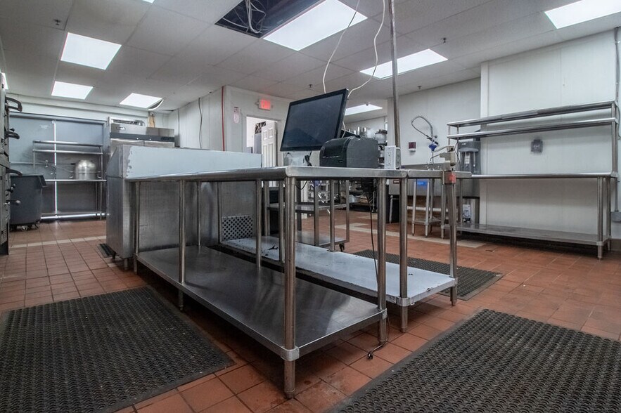More Photos Of 127 S Main St, Ellenville Fast Food For Sale