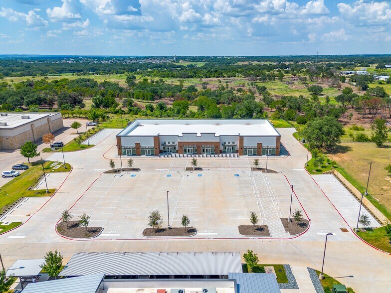 More Photos Of 4004 E US Highway 377, Granbury Freestanding For Lease