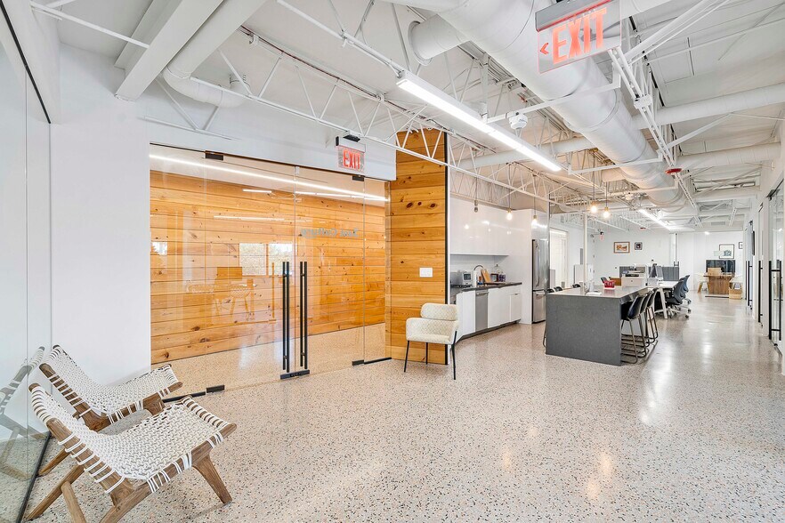 More Photos Of 900 NW 6th St, Fort Lauderdale Loft Creative Space For Lease