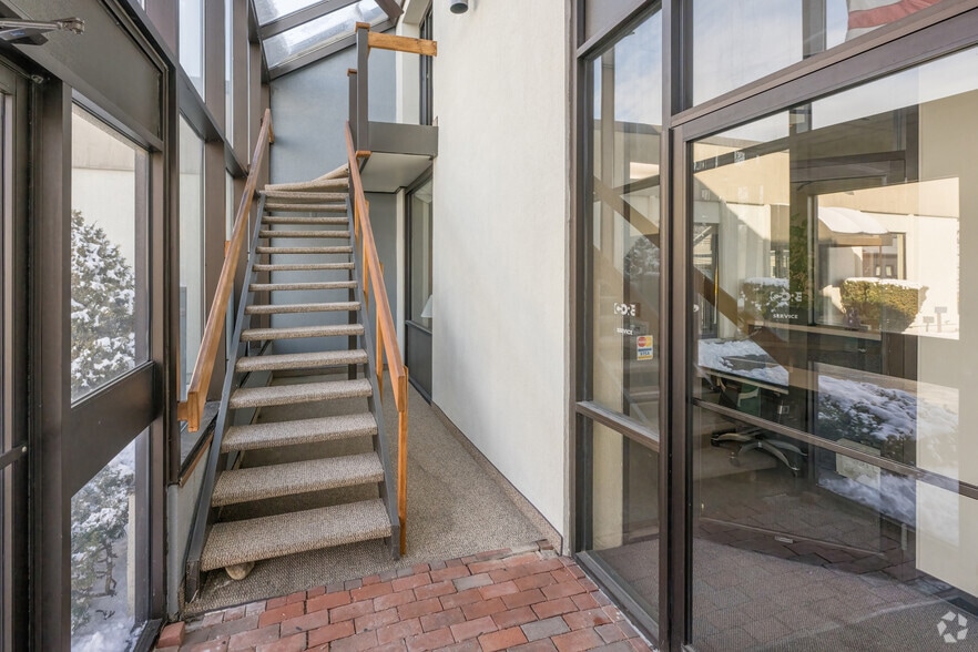 More Photos Of 2224 Pawtucket Ave, East Providence Office For Sale