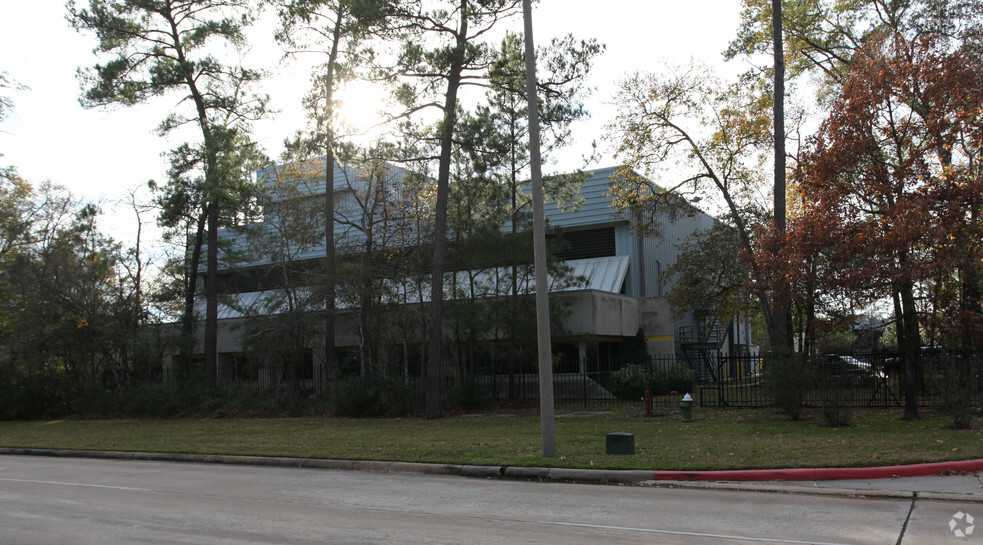 Primary Photo Of 9185 Six Pines Dr, The Woodlands Manufacturing For Sale