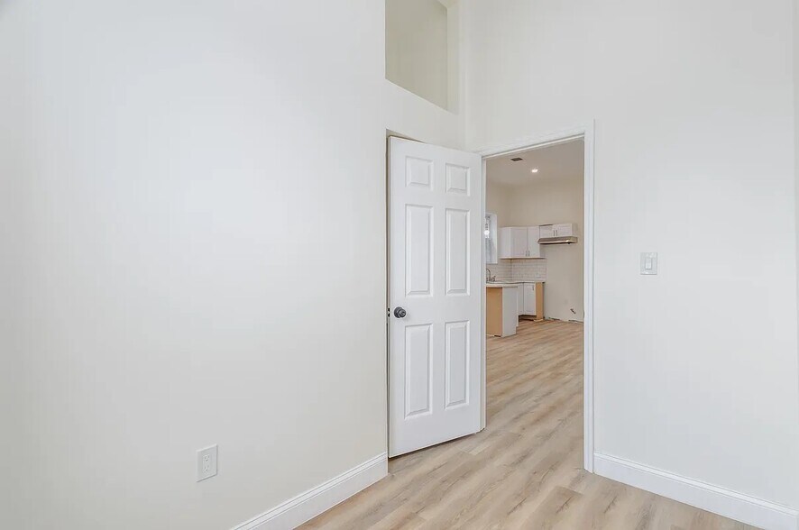 More Photos Of 289 Martin Luther King Jr Dr, Jersey City Apartments For Sale