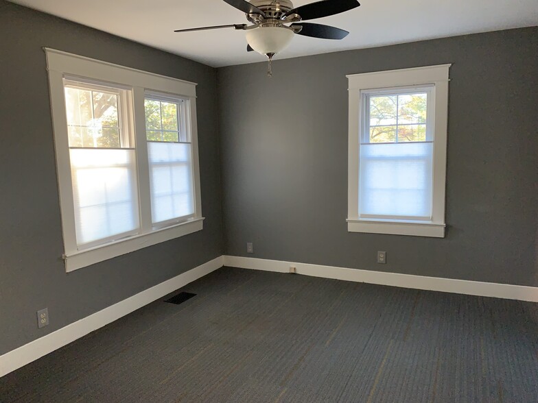 More Photos Of 124 Two Mile Pike, Goodlettsville Loft Creative Space For Sale