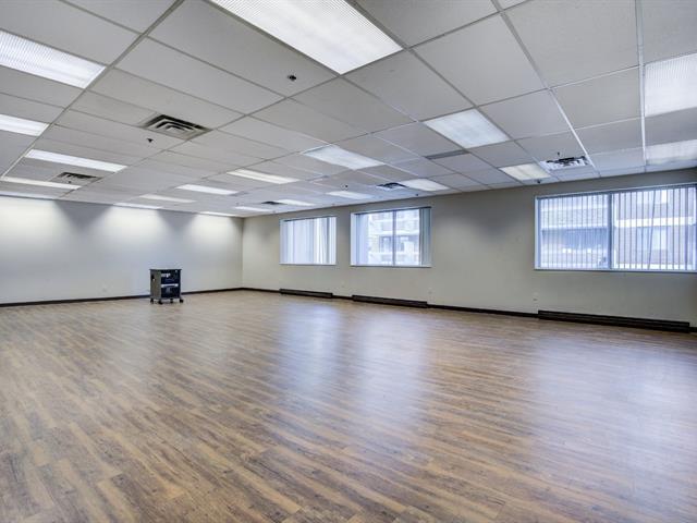 More Photos Of 1001 Rue Sherbrooke E, Montréal Office For Lease