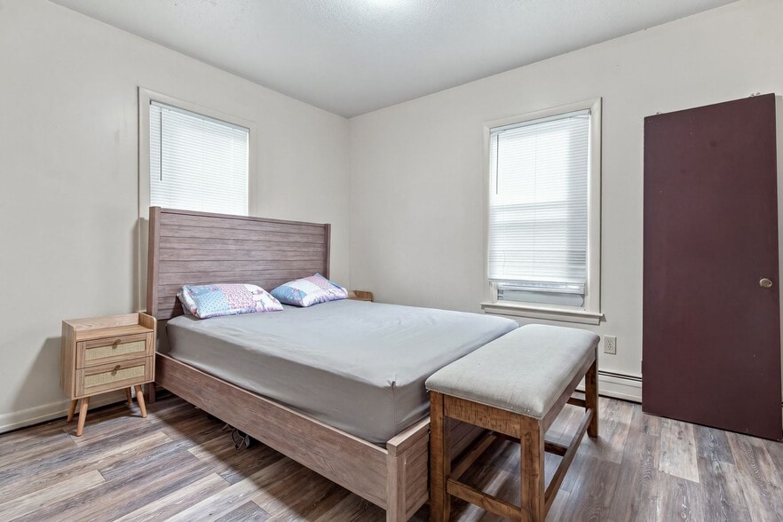 More Photos Of 32 Northeast St, Woonsocket Apartments For Sale