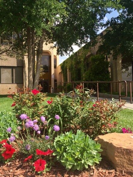 More Photos Of 1901 Medi-Park Dr, Amarillo Medical For Lease
