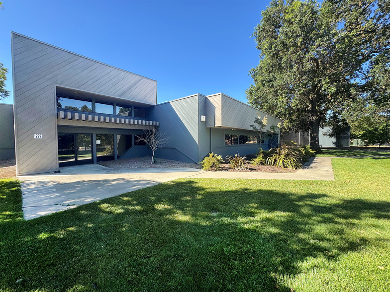 Primary Photo Of 1222 Research Park Dr, Davis Flex For Lease