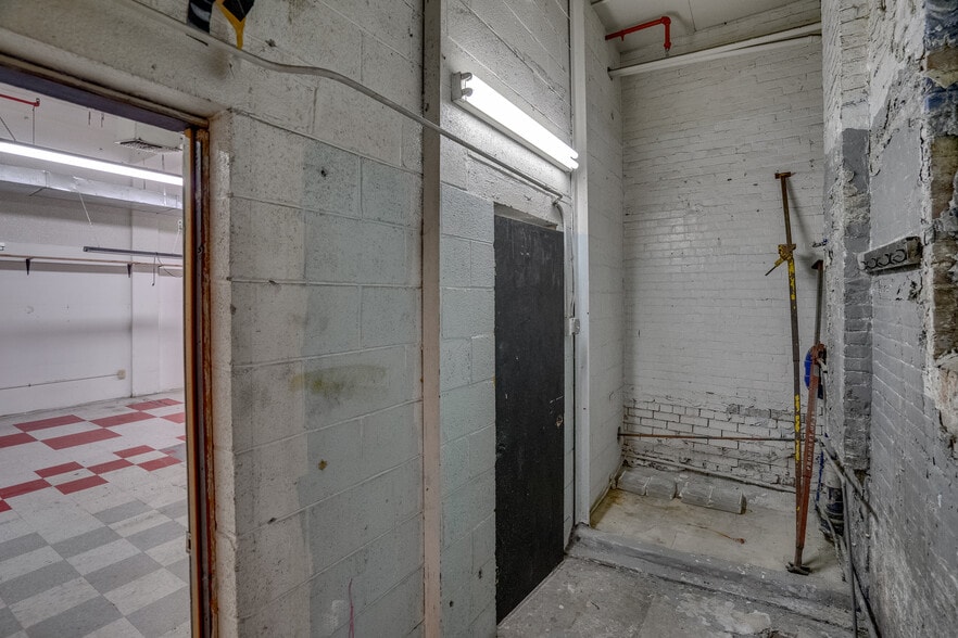 More Photos Of 2038 S Juniper St, Philadelphia Apartments For Lease