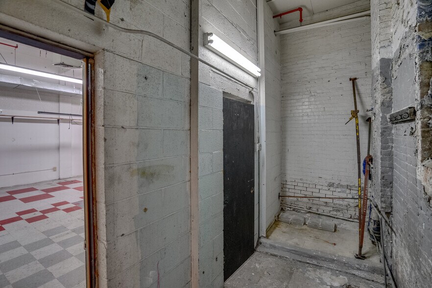 More Photos Of 2038 S Juniper St, Philadelphia Apartments For Lease