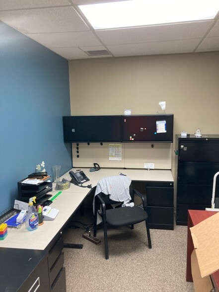 More Photos Of 8388 Dow Cir, Strongsville Warehouse For Sale