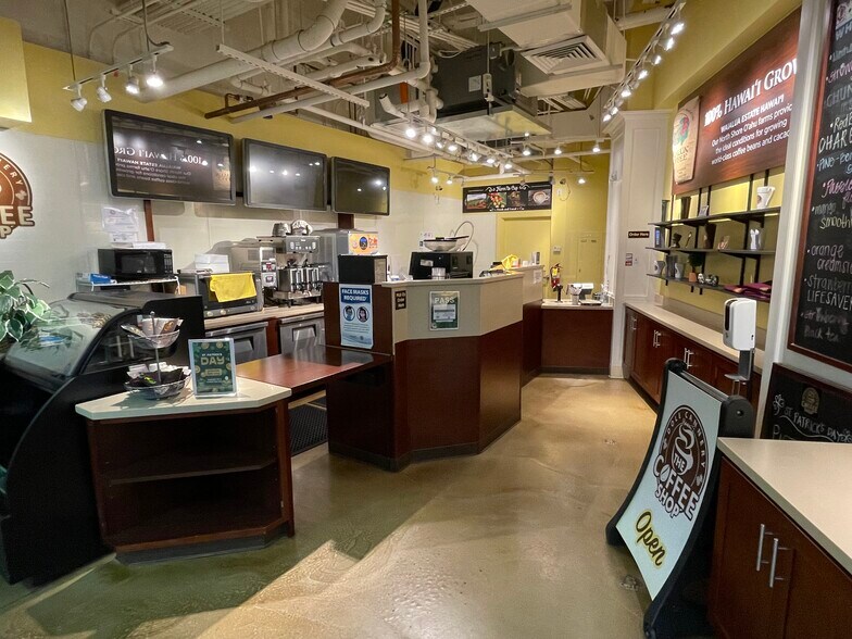 More Photos Of 650 Iwilei Rd, Honolulu Flex For Lease